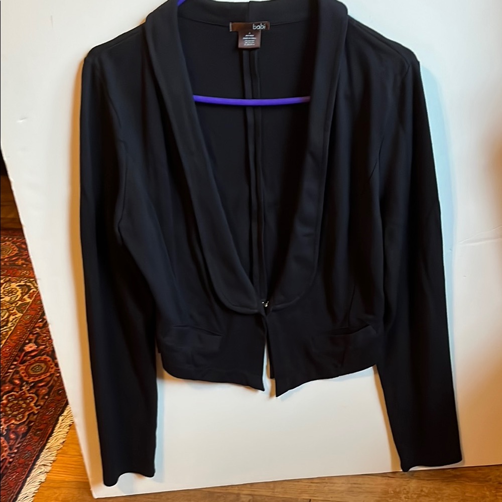 Bobi Elegant Black Blazer